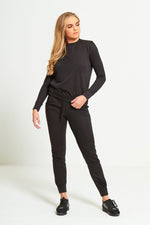 Load image into Gallery viewer, Simple Lightweight Cozy Black Tracksuit

