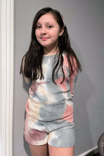 Load image into Gallery viewer, Pre-teens/Teens Soft Long Sleeves and Shorts Hand Tie Dyed Waffle Set
